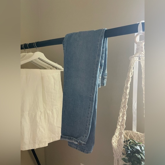 New Levi jeans - Picture 3 of 3